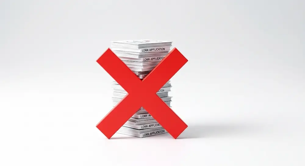 مجموعة من الاستعلامات الائتمانية المتكررة، توضح التأثير السلبي لكثرة طلبات التمويل على تقييم سمة.